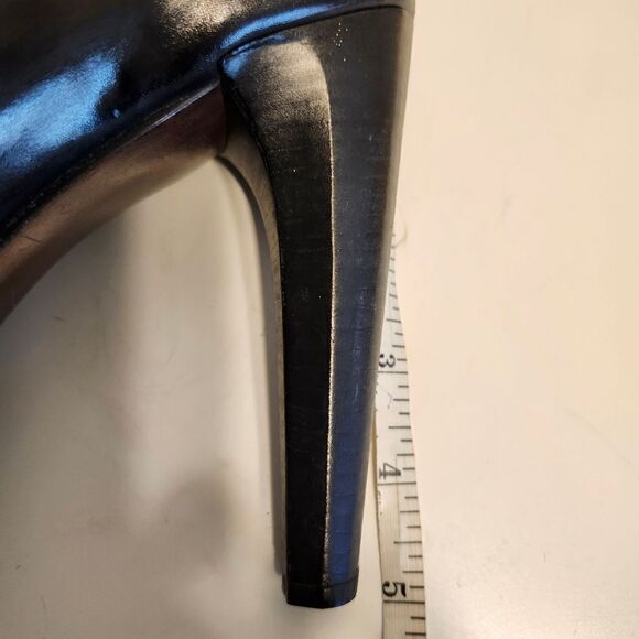 Stuart Weitzman Black Patent Leather Peep Toe Curved Heel Pumps sz.9 Ret $445 - Picture 7 of 9